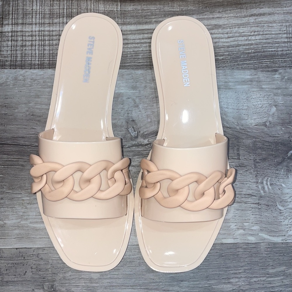 ⭐️ NIB Steve Madden Ciela Sandals